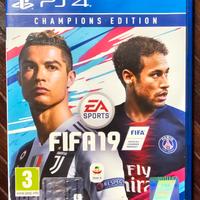 PlayStation 4 - FIFA 2019 - Champions Edition 