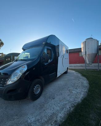 Renault master