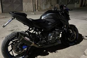 Suzuki GSX S750