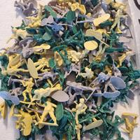 Soldatini in plastica 