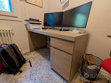 Scrivania Ikea Malm