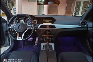 MERCEDES Classe C (W/S204) - 2010