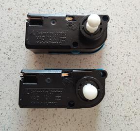 Coppia motori assetto Fari anteriori