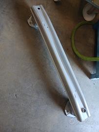 TRAVERSA PARAURTI POSTERIORE VOLVO EX30