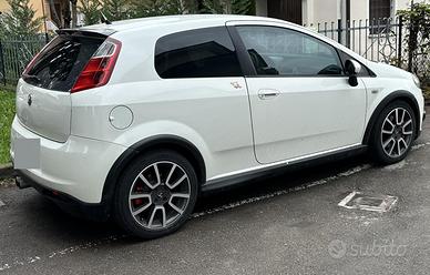 Grande punto abarth