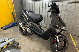 Aprilia sr 50 stealth