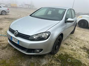 Volkswagen Golf 2.0 TDI 140CV DPF 5p. Comfortline