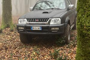 Mitsubishi L200 2001