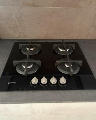 Piano cottura a Gas marca Indesit