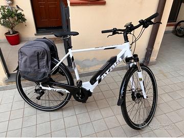 E-bike ATALA CLEVER 7.1 MAN E-BIKE TREKKING CITY