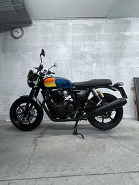 Interceptor 650 2023 2000km