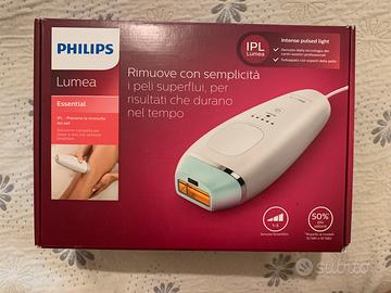 Epilatore Philips lumea essential BRI862