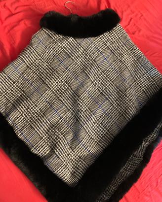 Mantella tartan e pelliccia