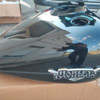 Serbatoio moto Harley Davidson Road king 