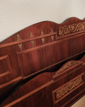 Giro letto in legno antico