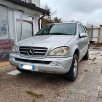 Mercedes ML 400 CDI V8 - ASI - (LEGGI BENE)