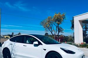 Tesla Model 3 Long Range Awd autopilot avanzato