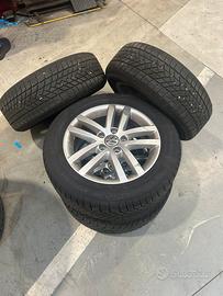 4 pneumatici invernali 205/55/16 Matador Nordicca