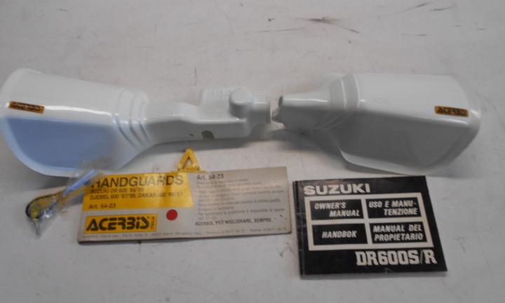 PARAMANI SUZUKI DR 600 - LIBRETTO USO E MANUTENZ.