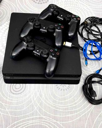 PS4 Slim 500GB + 2Controller Originali FUNZIONANTI