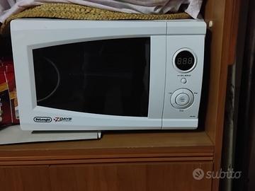 Forno Microonde DeLonghi