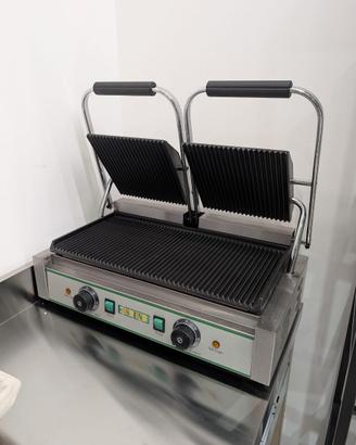 Piastra grill in ghisa elettrica doppia