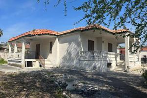 VILLA SINGOLA A CASTEL VOLTURNO