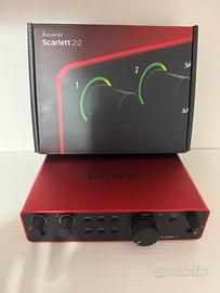 Focusrite Scarlett 2i2 (4° gen.)