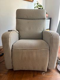 Poltrona relax movimento elettrico
