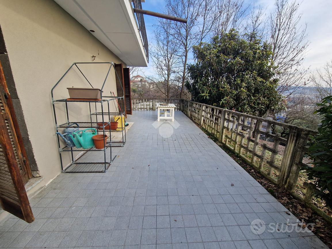 VILLA SINGOLA A VILLAFRANCA D'ASTI - Vista 6