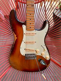Stratocaster nitro relic pure vintage