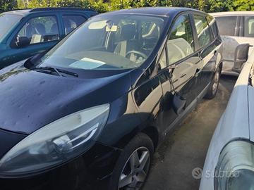 Renalut Grand Scenic