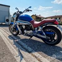 Hyosung Aquila GV-650