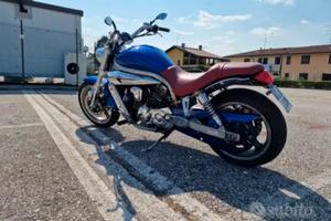 Hyosung Aquila GV-650