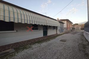 CONTARINA - CASA A SCHIERA PORZIONE DI TESTA