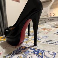 Tacchi Christian  louboutin