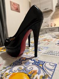 Tacchi Christian  louboutin