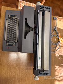 Macchina da scrivere OLIVETTI