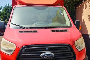Ford Transit 2015 - ideale per trasporti e lavoro