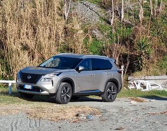Nuova Nissan X-trail E-power 2wd Tekna con garanz