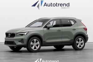 Volvo XC40 B3 163+11 CV Mild Hybrid Automatic...