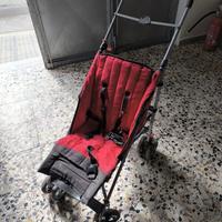 Passeggino salva spazio molto robusto