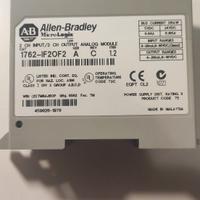 Allen-Bradley 1762-IF2OF2 modulo I/O MicroLogix 12