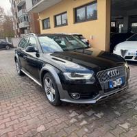 AUDI A4 allroad 2.0 TDI 190 CV cl.d. S.tr. Busin