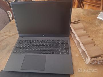 Computer nuovo Hp 255 g10