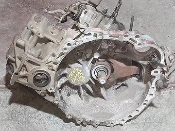 CAMBIO TOYOTA COROLLA VERSO 2.0 D4d DEL 2005