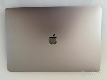 Macbook pro 2019 16” 1 TERA 64 GB RAM