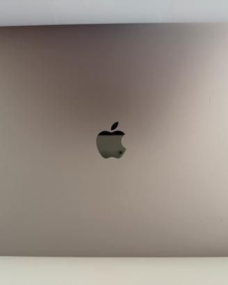 Macbook pro 2019 16” 1 TERA 64 GB RAM