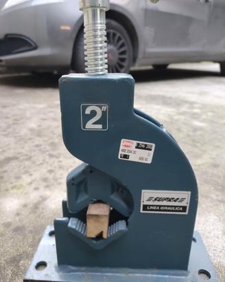 morsa da banco per tubi 2"