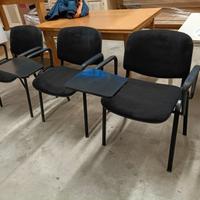 Lotto di 3 Poltrone impiliabili